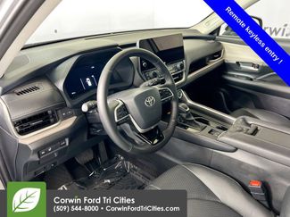 Used 2024 Toyota Grand Highlander AWD video 3