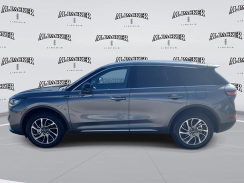 Used 2022 Lincoln Corsair FWD w/ Equipment Group 101A image 2