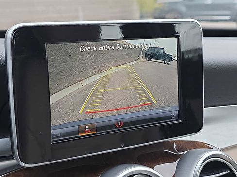 Used 2018 Mercedes-Benz C 300 Sedan w/ Premium Package image 26