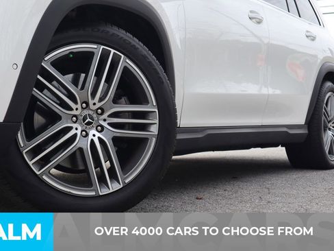 Used 2025 Mercedes-Benz GLS 450 4MATIC image 2