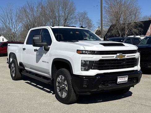 New 2026 Chevrolet Silverado 2500 Custom w/ Custom Value Package image 7