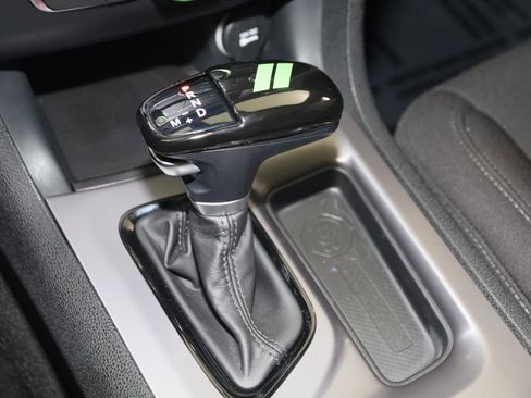 Used 2023 Dodge Charger R/T w/ Blacktop Package image 7