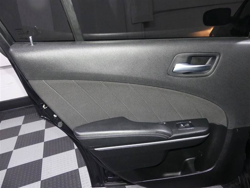Used 2022 Dodge Charger SXT RWD image 24