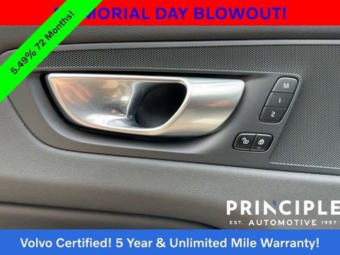 Certified 2024 Volvo XC60 B5 Core AWD/4WD image 29