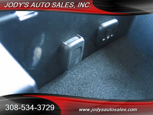 Used 2018 Chevrolet Tahoe LS w/ Skid Plate Package AWD/4WD image 22