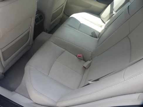 Used 2011 INFINITI G25 Journey RWD image 12