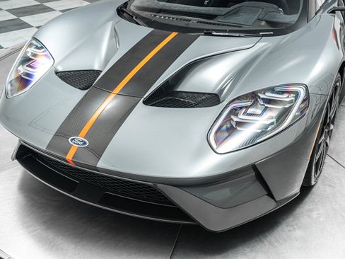 Used 2019 Ford GT RWD image 37