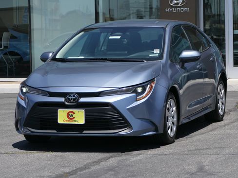 Used 2023 Toyota Corolla LE FWD image 7