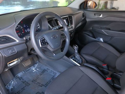 Used 2020 Hyundai Accent SE image 14