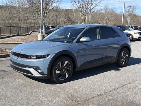 New 2026 Hyundai Ioniq 5 SEL image 3