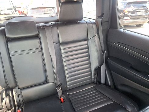 Used 2019 Jeep Grand Cherokee Limited X AWD/4WD image 14
