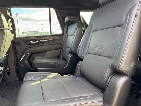 Used 2023 GMC Yukon Denali w/ LPO, Floor Liner Package AWD/4WD image 19