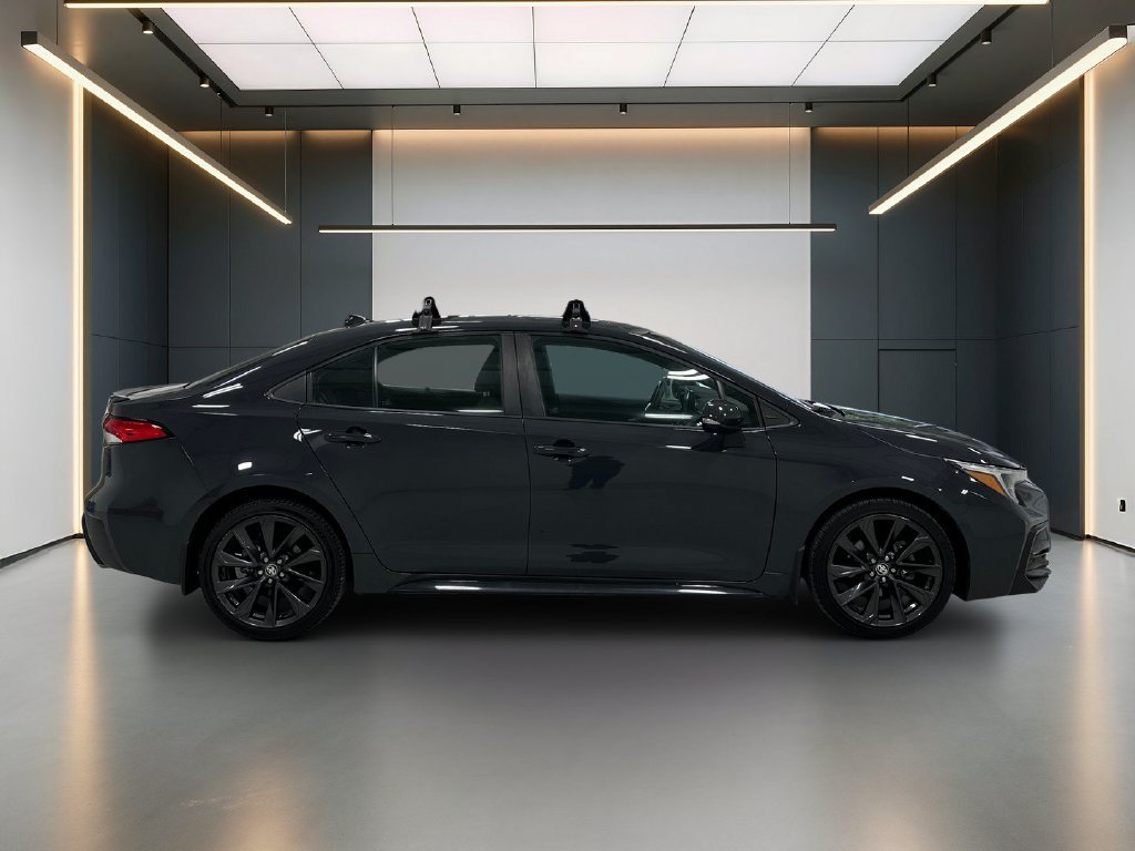 Used 2023 Toyota Corolla SE w/ SE Premium Package FWD image 7