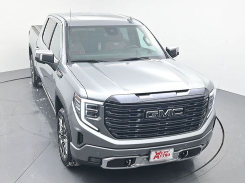 Used 2023 GMC Sierra 1500 Denali Ultimate image 4