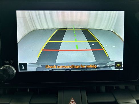 Used 2023 Toyota RAV4 XLE w/ Convenience Package image 15