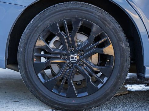 Used 2025 Honda Odyssey Sport-L image 16