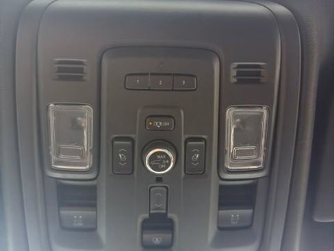 Used 2023 GMC Yukon Denali w/ LPO, Floor Liner Package AWD/4WD image 21