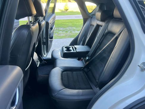 Used 2019 MAZDA CX-5 Touring FWD image 9