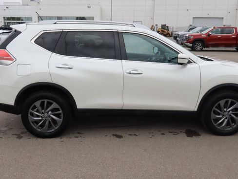 Used 2016 Nissan Rogue SL w/ SL Premium Package AWD/4WD image 8