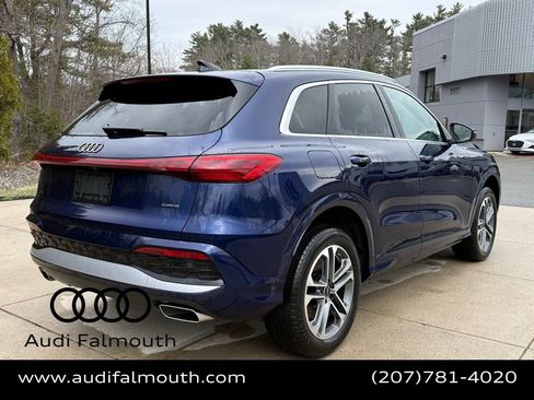 Used 2025 Audi Q5 Premium w/ Convenience Package AWD/4WD image 12