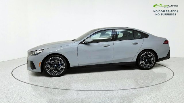 Used 2026 BMW i5 eDrive40 RWD image 4