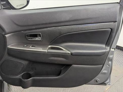 Used 2024 Mitsubishi Outlander Sport SE image 21