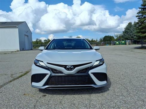 Used 2023 Toyota Camry XSE image 2