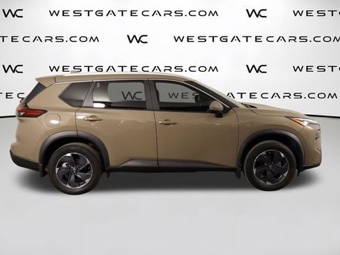 Used 2024 Nissan Rogue SV w/ SV Premium Package FWD image 47