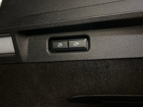 Used 2022 Lincoln Corsair AWD w/ Equipment Group 101A image 36