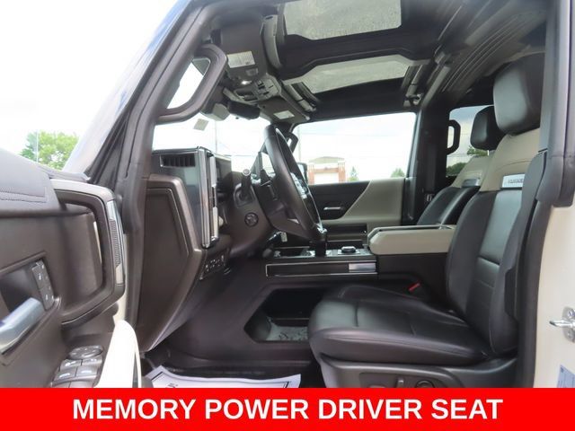 New 2026 GMC Hummer EV 4x4 Crew Cab w/ LPO, Sport Package image 20
