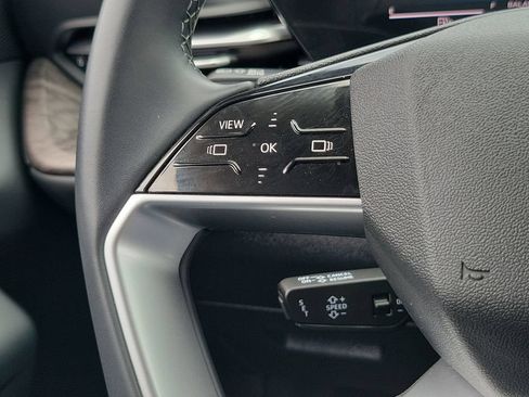 Used 2025 Audi Q5 Premium w/ Convenience Package AWD/4WD image 9