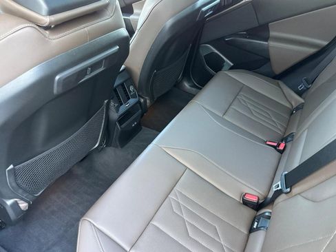 Used 2025 BMW X3 xDrive30i w/ Premium Package image 27