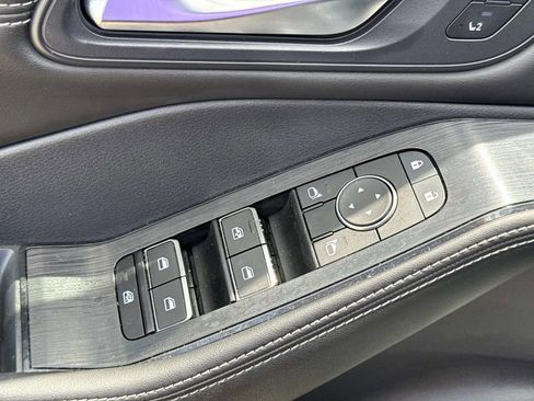 Certified 2024 Nissan Rogue SL w/ SL Premium Package FWD image 20