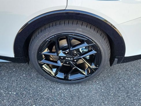 New 2025 Kia K4 GT-Line Turbo FWD image 37