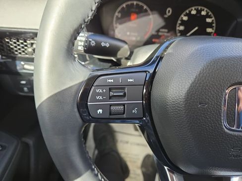 Used 2023 Honda CR-V EX-L image 18