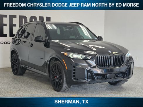 Used 2026 BMW X5 xDrive40i w/ M Sport Package AWD/4WD image 2