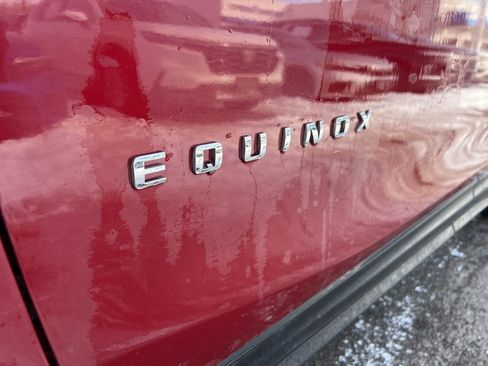 Used 2018 Chevrolet Equinox LT image 31