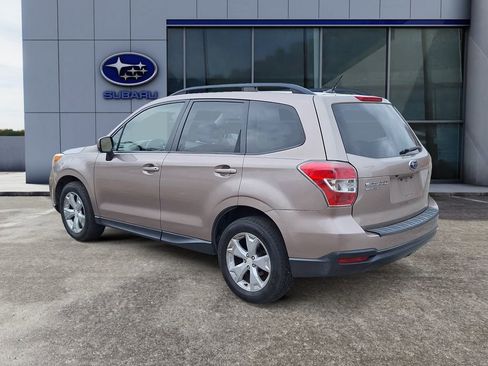 Used 2015 Subaru Forester 2.5i Premium w/ Popular Package #2 image 4