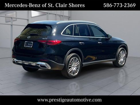 Used 2024 Mercedes-Benz GLC 300 4MATIC image 6