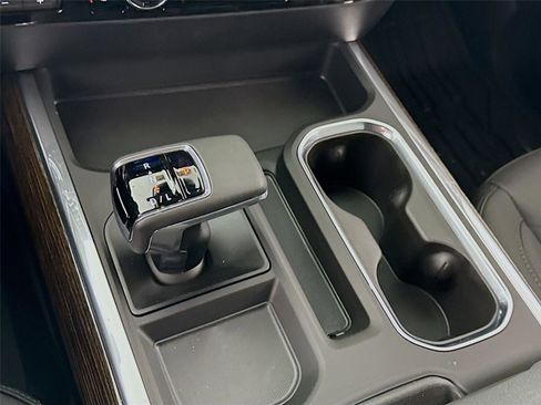 New 2026 GMC Sierra 1500 Elevation w/ Elevation Premium Package AWD/4WD image 11