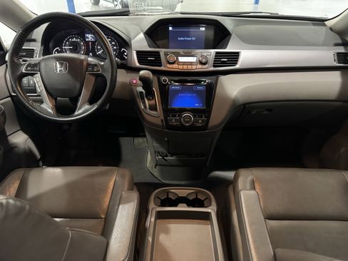 Used 2014 Honda Odyssey EX-L image 12