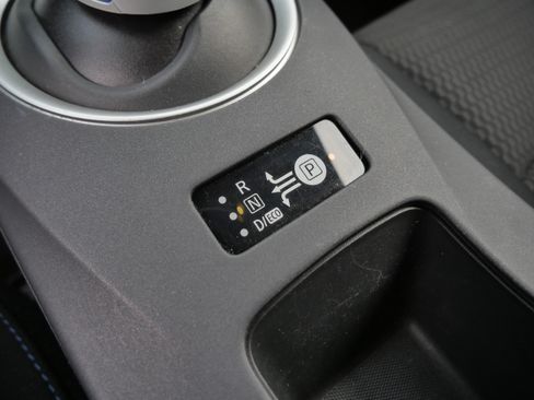 Used 2013 Nissan Leaf S image 29