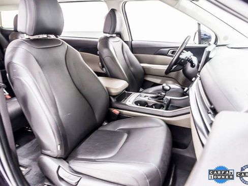 Used 2025 Kia Carnival LXS image 31