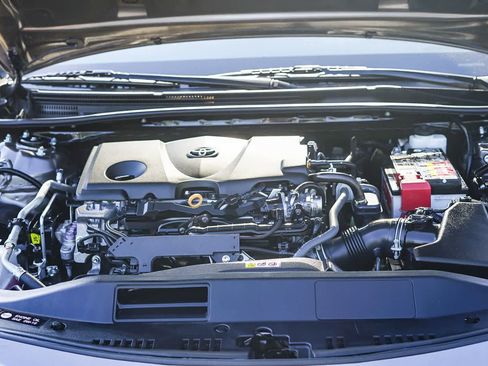 Used 2023 Toyota Camry SE image 28