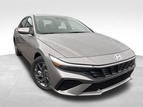 New 2026 Hyundai Elantra Blue image 1