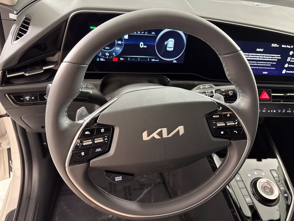 New 2026 Kia Niro Wind FWD image 28