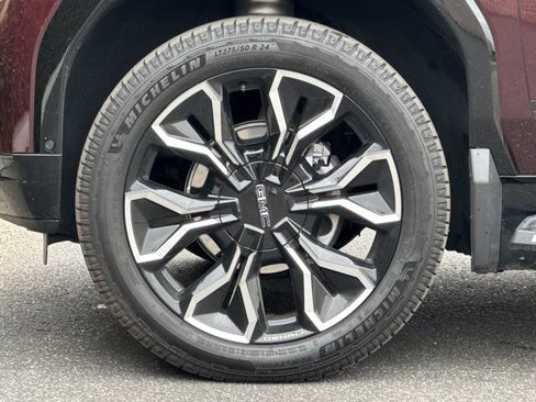 New 2025 GMC Sierra EV Denali AWD/4WD image 24