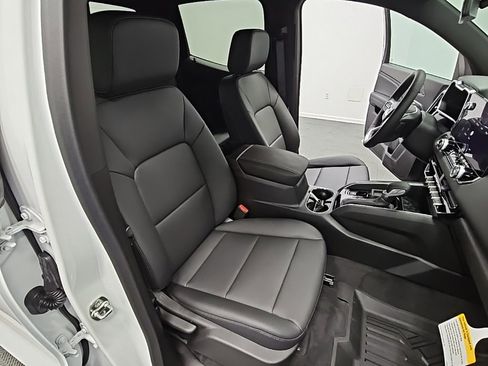 New 2026 GMC Canyon Elevation w/ Convenience Package image 38