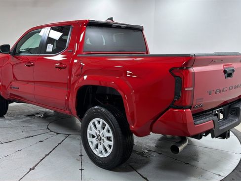 New 2025 Toyota Tacoma SR5 image 7