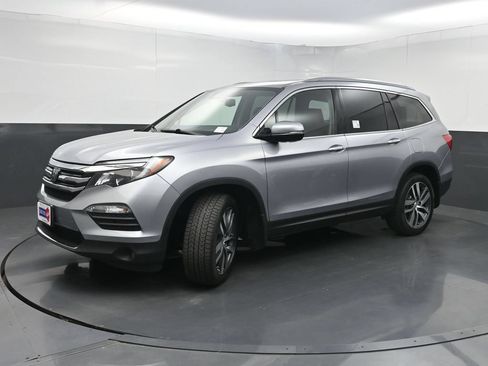 Used 2017 Honda Pilot Elite image 25